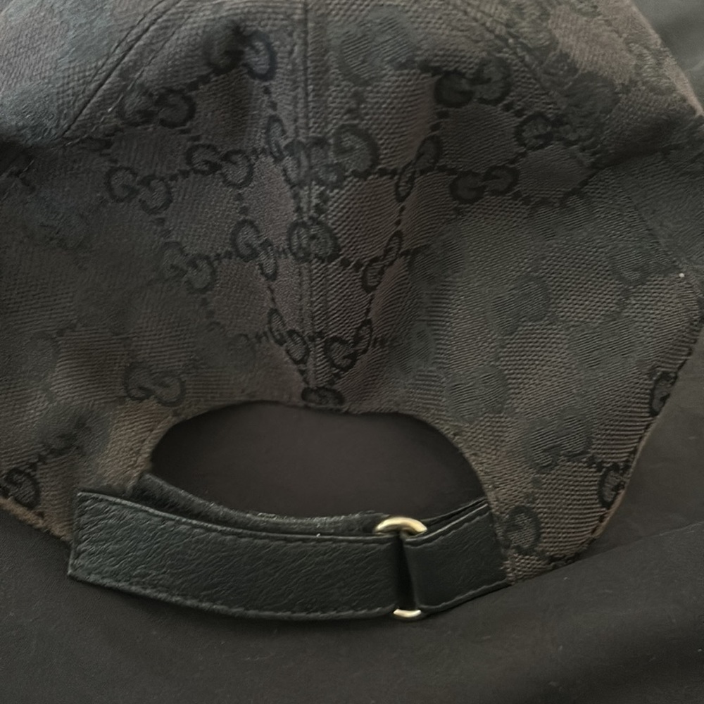 Gucci hat - Picture 2 of 3